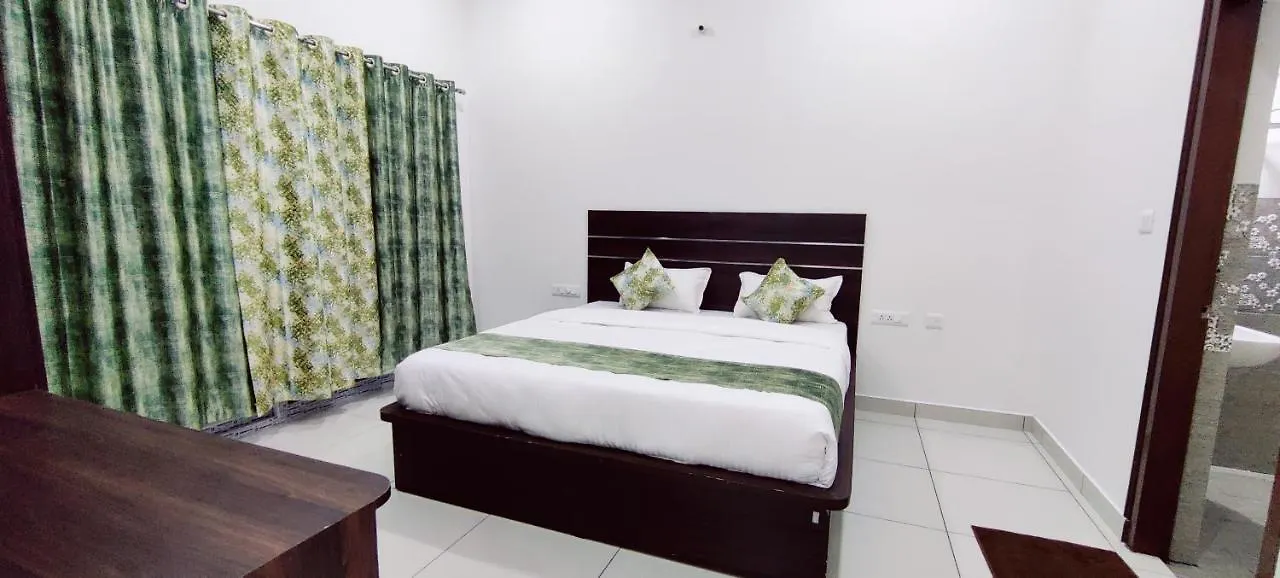 Suvarna Elite - Premium Apartment Hotel Mysore 0*,  Indien
